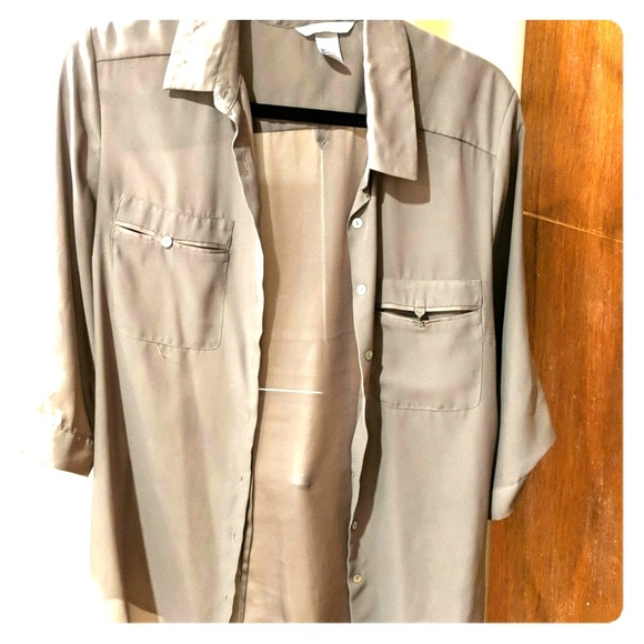 Button down blouse - Picture 1 of 3